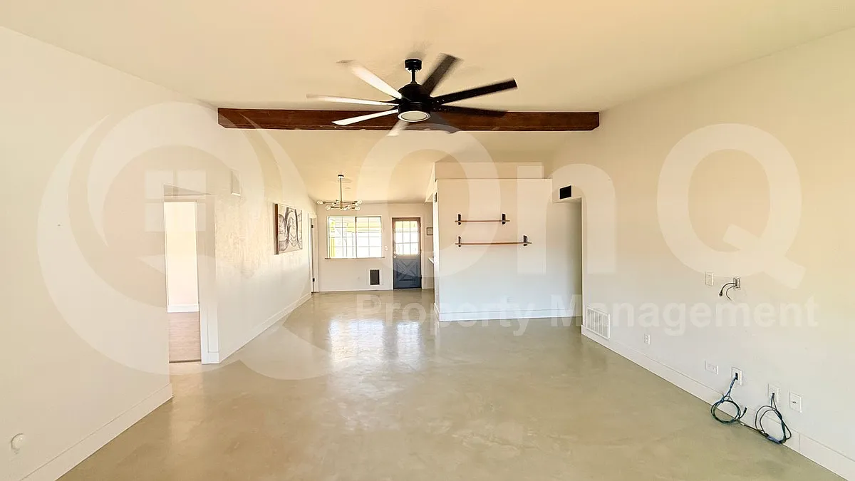 3 bed, 2.0 bath, 1663 sqft, $2,799 — Photo 3