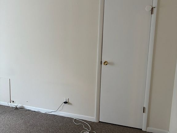 3rd image of 134 E Johnson St APT 204