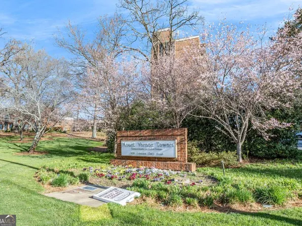 300 Johnson Ferry Rd NE Unit A203, Atlanta, GA 30328