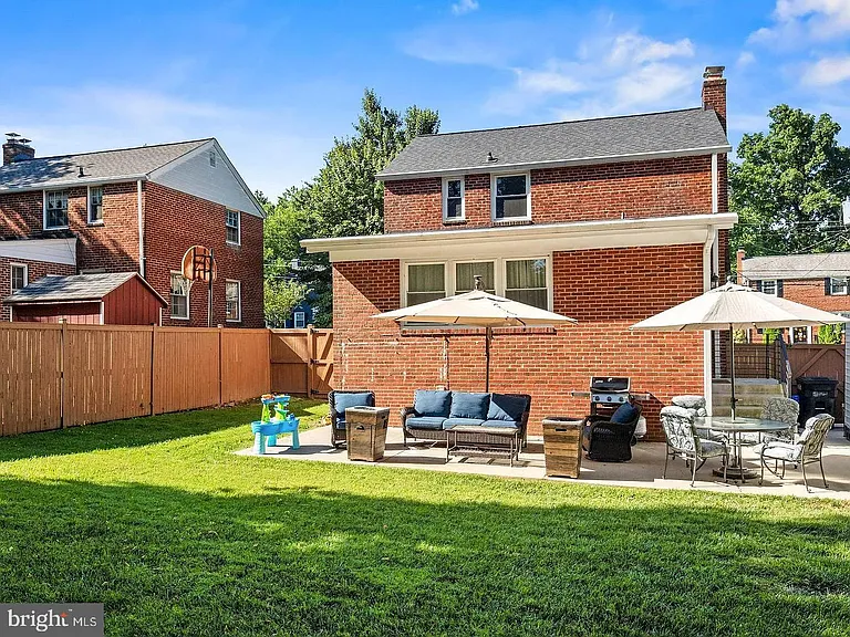 2605 Arcola Ave — Photo 30