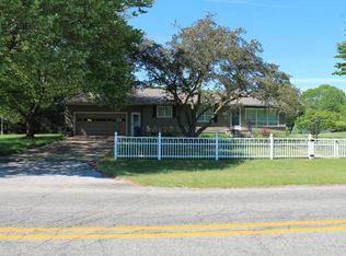 17870 Dogwood Dr, Spring Lake, MI 49456