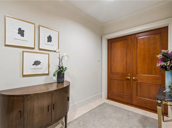 2500 Peachtree Rd NW APT 103, Atlanta, GA 30305