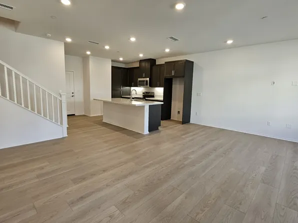 8485 Snapdragon Ln, Chino, CA 91708