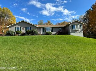 116 Beechwood Rd, Hoosick Falls, NY 12090