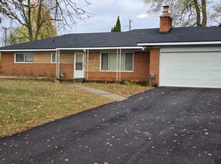 1250 Welch Rd, Walled Lake, MI 48390