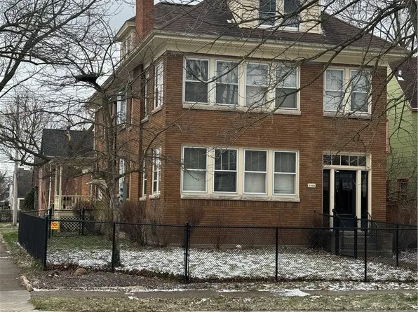 2499 Pierce Ave, Niagara Falls, NY 14301