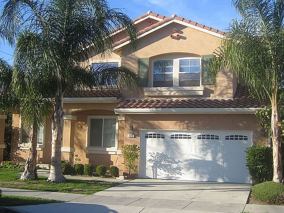 Front, looking north