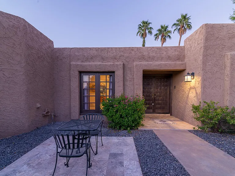 6802 E Ludlow Dr — Photo 29