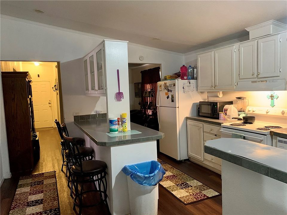 2nd image of 4708 Blue Meadow Dr