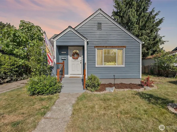 511 4th Street NW, Puyallup, WA 98371