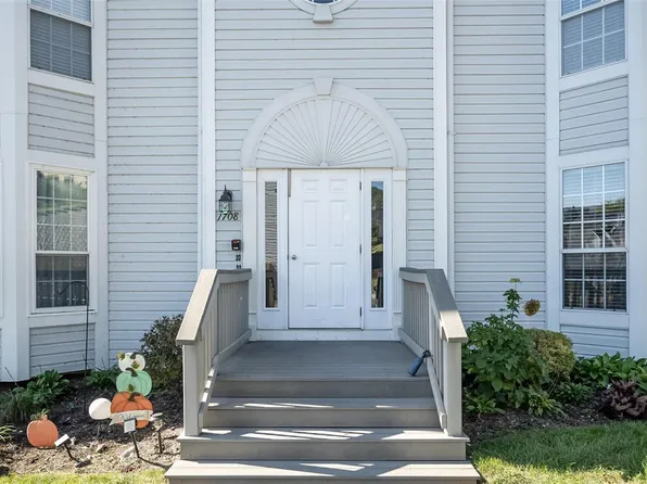 1708 Whispering Creek Dr Unit 1708-C, Ballwin, MO 63021