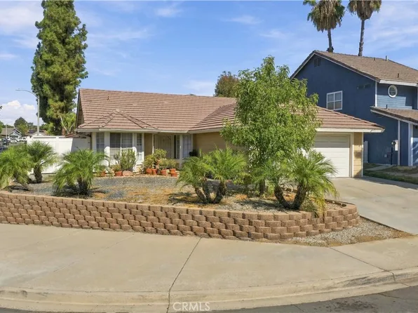 41181 Mountain Pride Dr, Murrieta, CA 92562