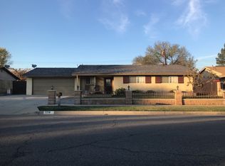 570 W Mariana St, Rialto, CA 92376