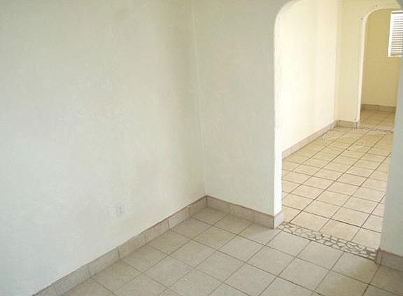 5th image of 4809 N Stevens St