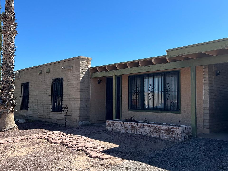 1st image of 6027 S Lostan Ave