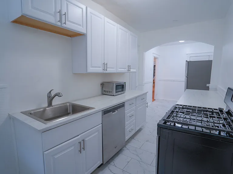 750 Leland Ave #1S — Photo 10