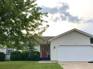 2909 SE Peck Rd, Topeka, KS 66605