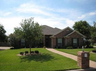 101 E Chapman Rd, Hewitt, TX 76643