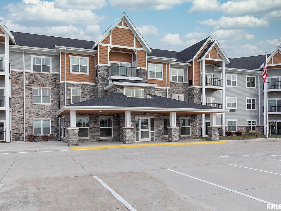 2592 Middle Rd Bettendorf, IA, 52722 - Apartments for Rent | Zillow