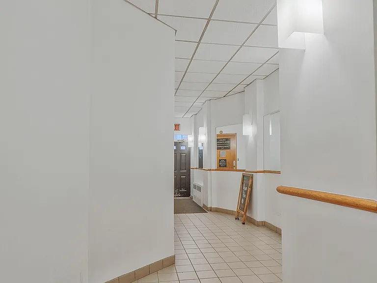 420 W 23rd St #GF — Photo 7