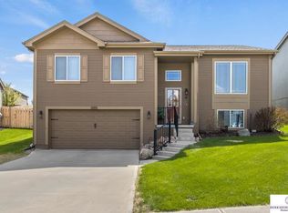 14205 Iowa St, Omaha, NE 68142