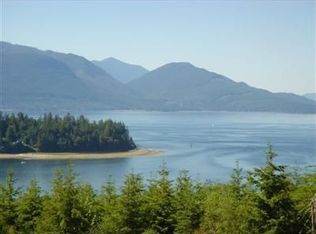 8504 Leeward Ave NW, Seabeck, WA 98380