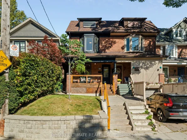 49 Ingham Ave, Toronto, ON M4K 2W6