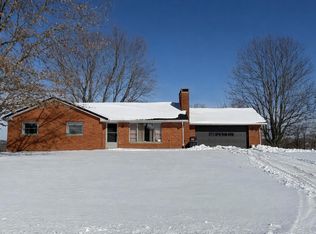 3620 Willow Neave Rd, Brooksville, KY 41004