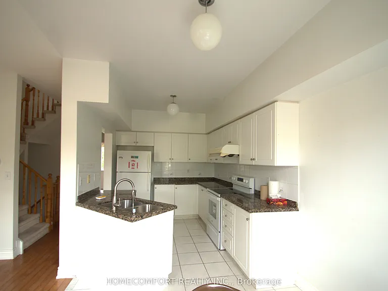 22 Interlacken Way — Photo 11
