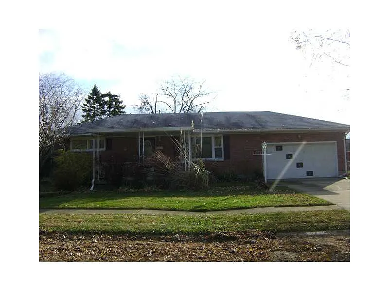 1847 Keene Ave photo 1