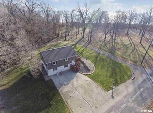 1603 E Beach St, Peoria, IL 61615