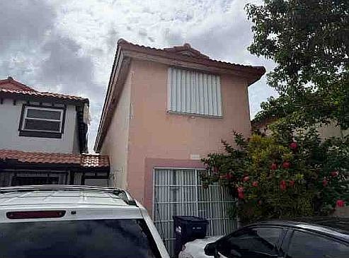 2nd image of 851 SW 104th Ct