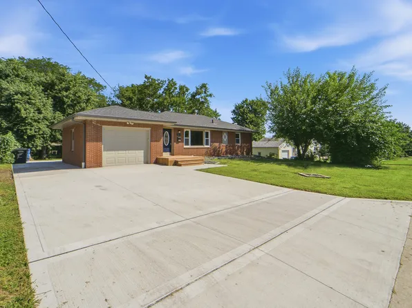 1410 E Sheridan Ave, Des Moines, IA 50316