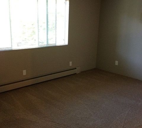 2nd image of 520 W Spruce St APT A203