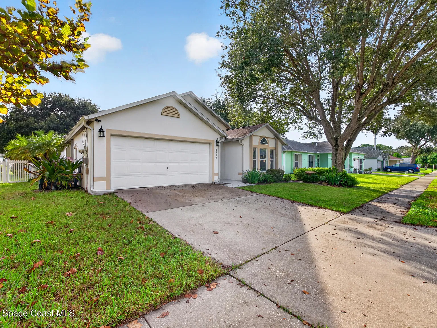 4 bed, 2.0 bath, 1875 sqft, $2,800 — Photo 2
