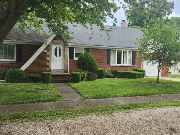 108 N Hull St, Haubstadt, IN 47639