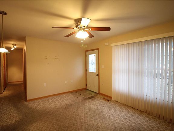3rd image of 2817 National Ave