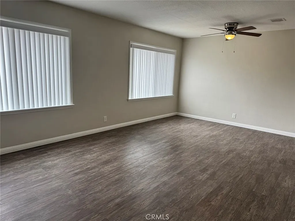 2 bed, 1046 sqft, $2,600 — Photo 2