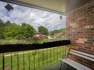 4809 Woodland Ave UNIT 8, West Des Moines, IA 50266