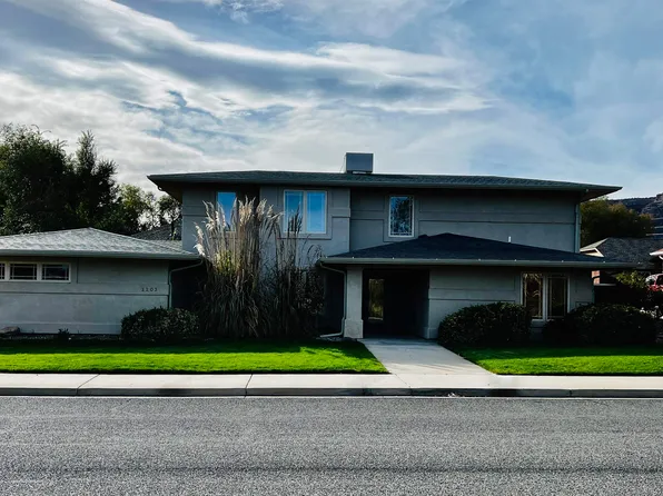 2203 Renaissance Blvd, Grand Junction, CO 81507