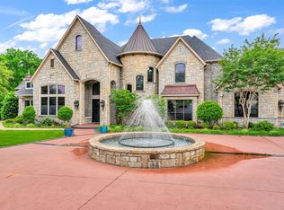 1716 Bison Meadows Ln, Heath, TX 75032