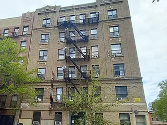 373 South 5th Street in Williamsburg