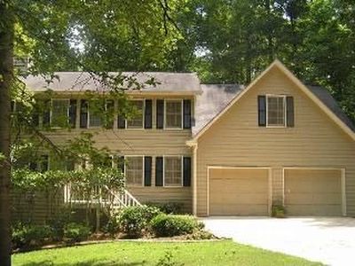 1015 Laurel Lake Dr, Ball Ground, GA, 30107