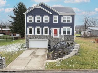 210 Santorini Ave, Morgantown, WV