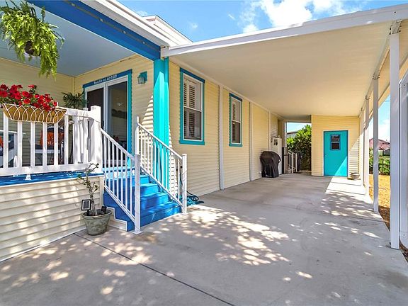 4th image of 915 50TH AVENUE W