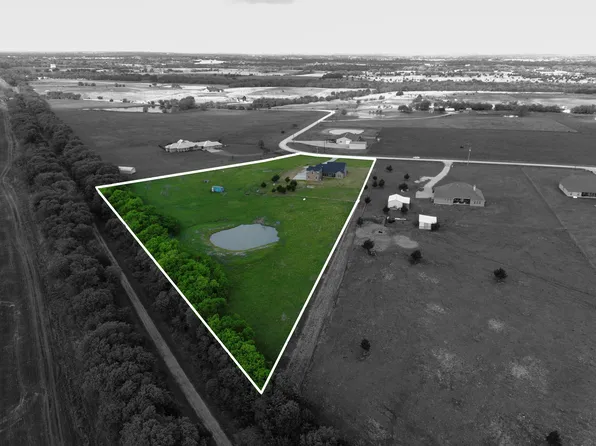 4299 County Road 1098, Celeste, TX 75423