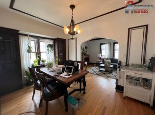 5439 W Martin Dr, Milwaukee, WI 53208