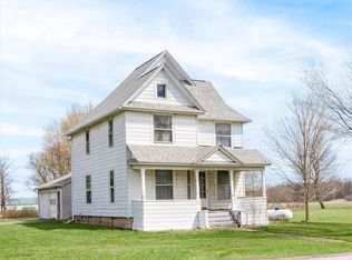 10800 Hunts Corners Rd, Clarence, NY 14031