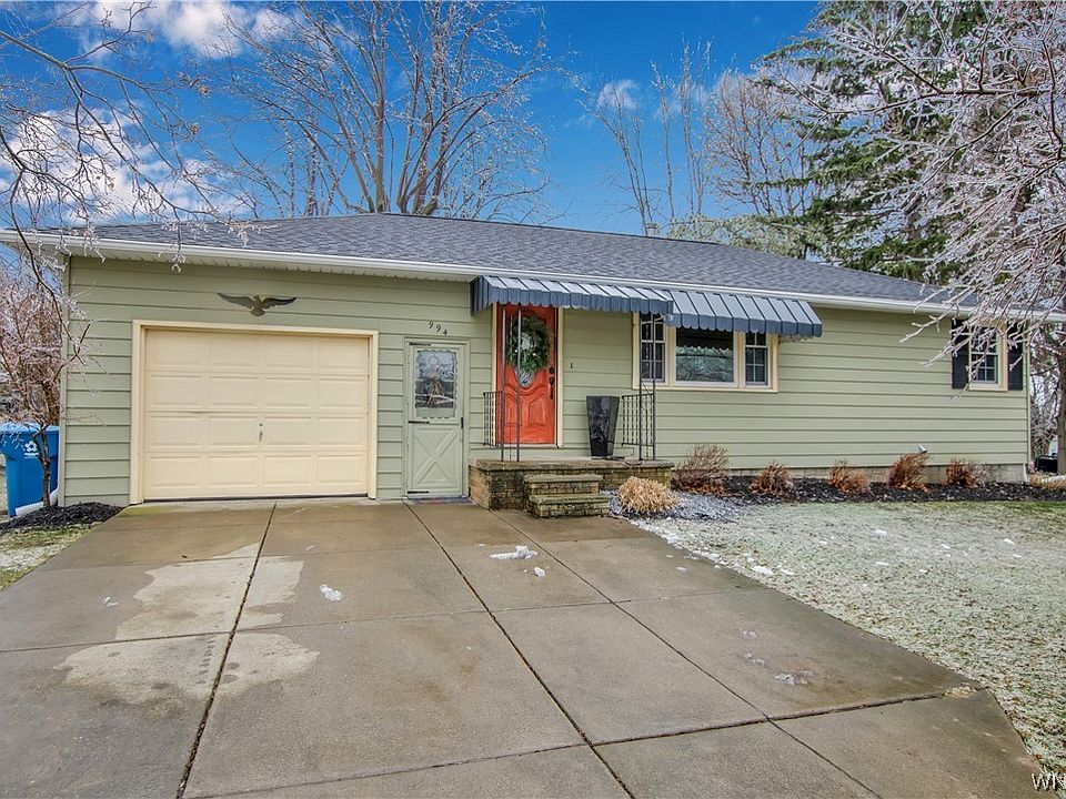 994 Beach Rd, Angola, NY 14006 Zillow