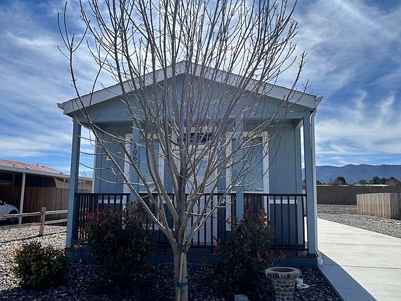 3rd image of 1067 W Thorton Rd